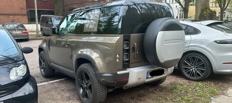 PAJ Stories car